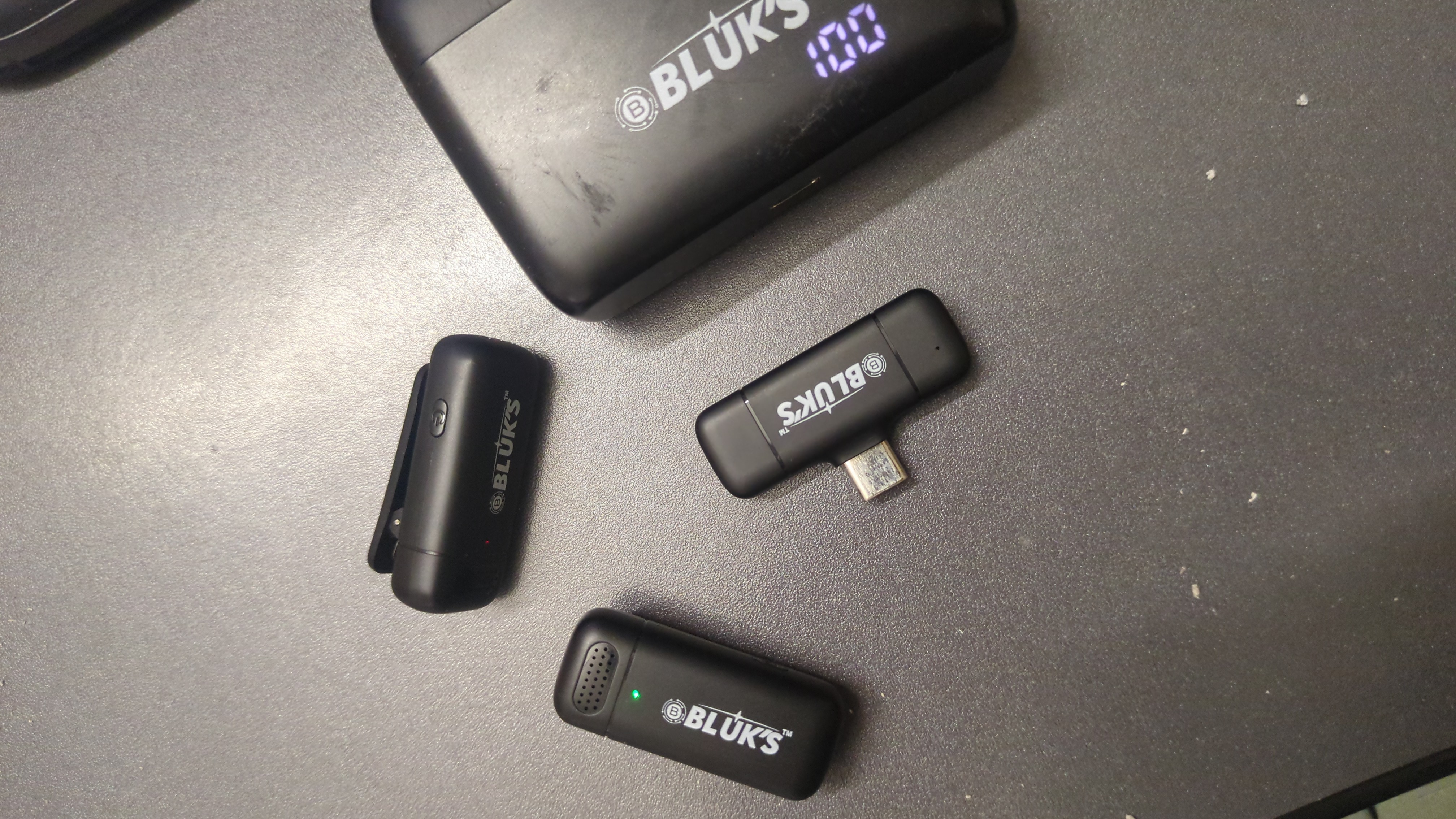 Wireless Dual Microphone