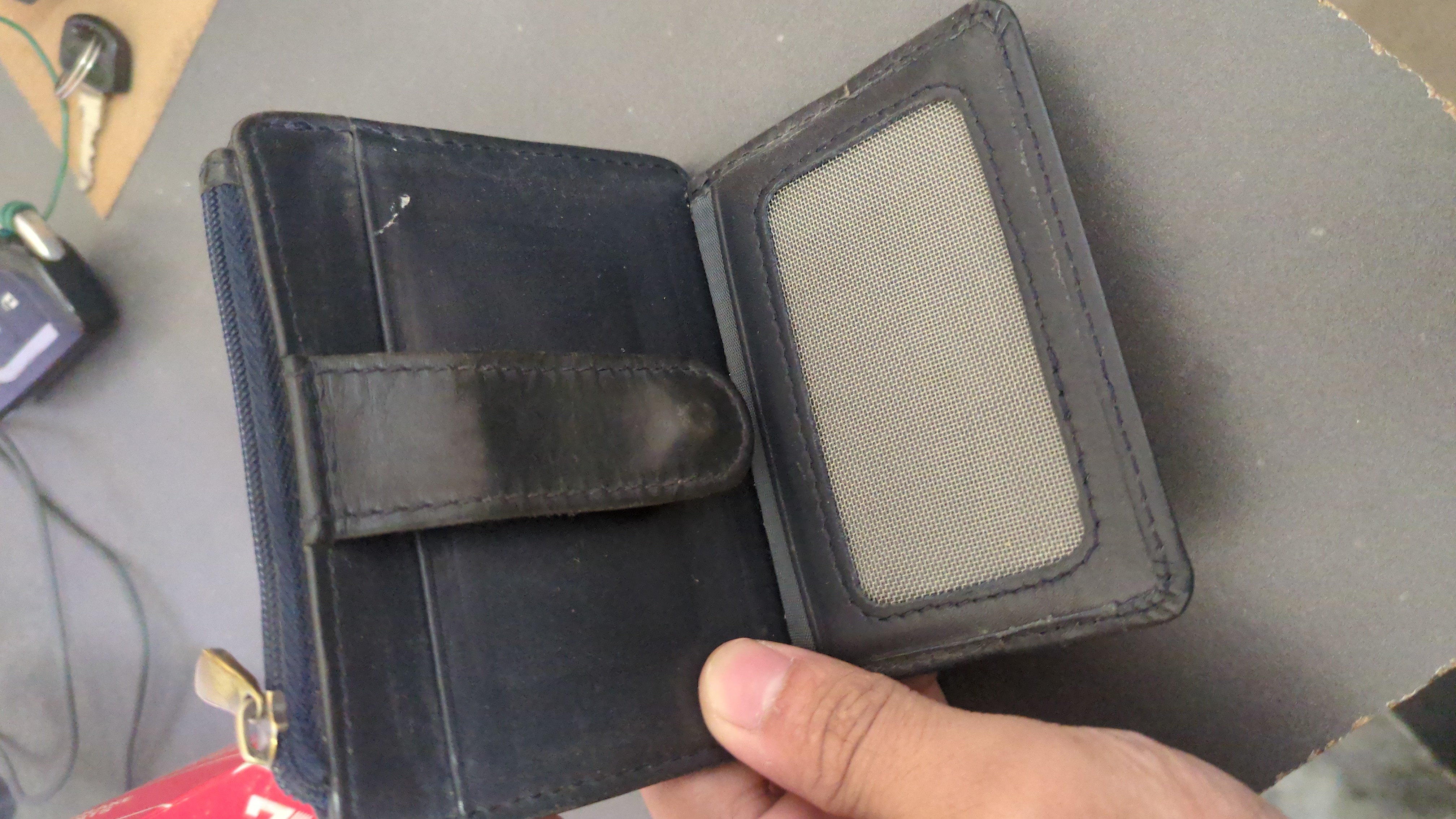 Minimalist Leather Wallet
